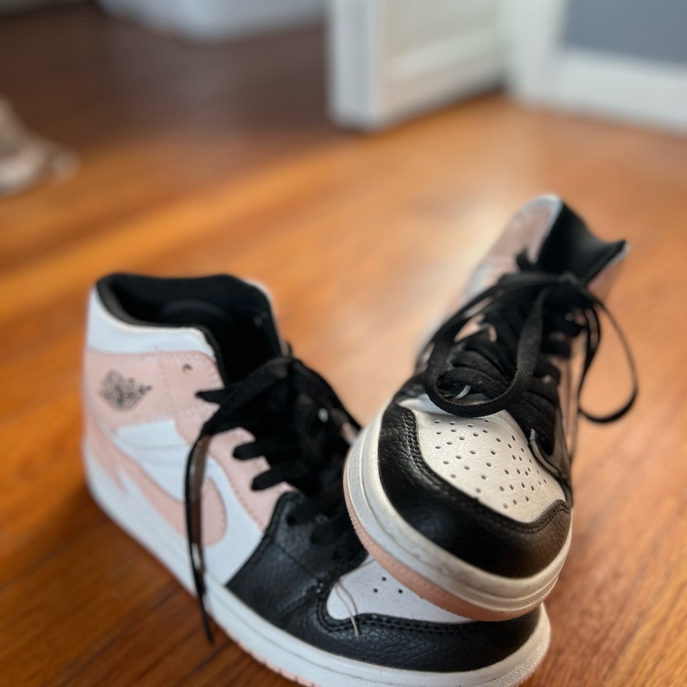 Women’s Air Jordan 1 High Top